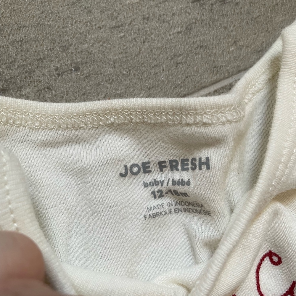 3/$20 Set of 3 Joe Fresh Christmas Diaper Shirts - Picture 6 of 9